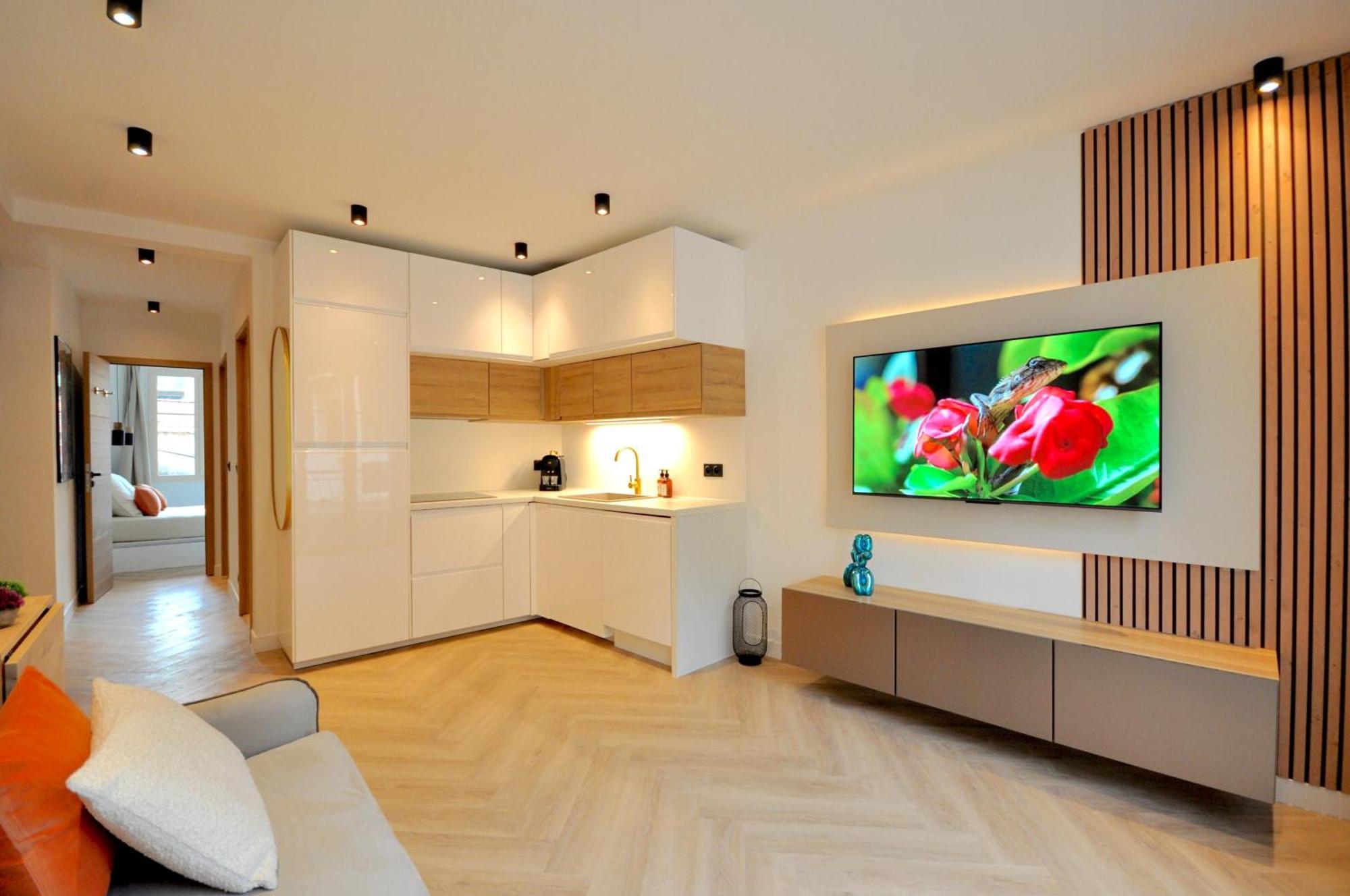 Monaco # Menton - 6 Persons - 2 Bedrooms - Full Renovated - Private Parking - Hypercenter - Clim - Beach And Sun Exteriér fotografie