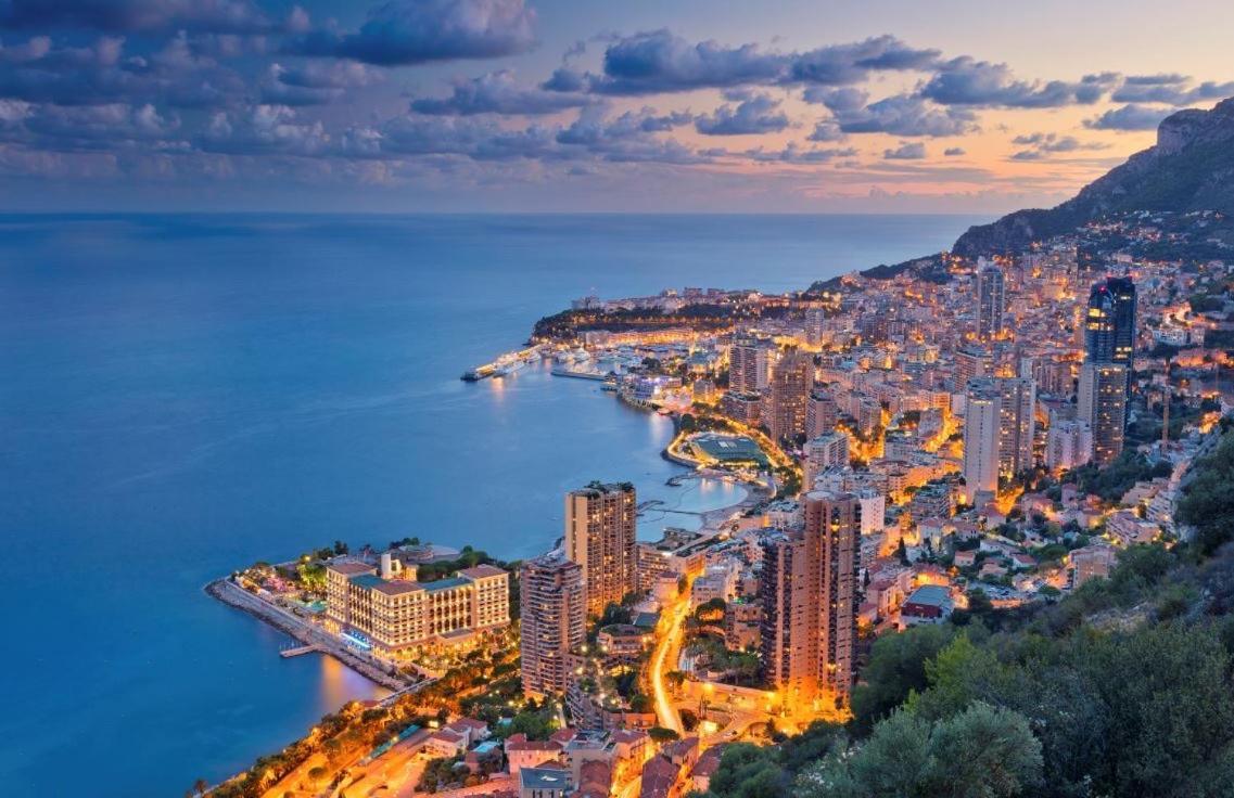 Monaco # Menton - 6 Persons - 2 Bedrooms - Full Renovated - Private Parking - Hypercenter - Clim - Beach And Sun Exteriér fotografie